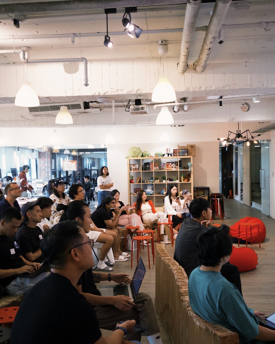 A full house at a Day 1 community event